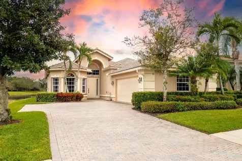 9117 Pumpkin Ridge Port St Lucie FL 34986