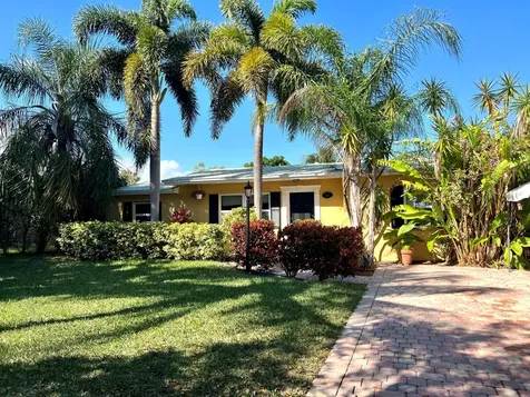 221 NE 15th Street Delray Beach FL 33444