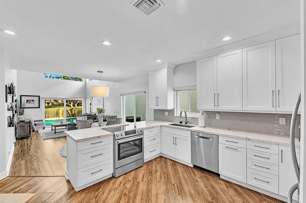 5520 Anderson Way Boca Raton FL 33486