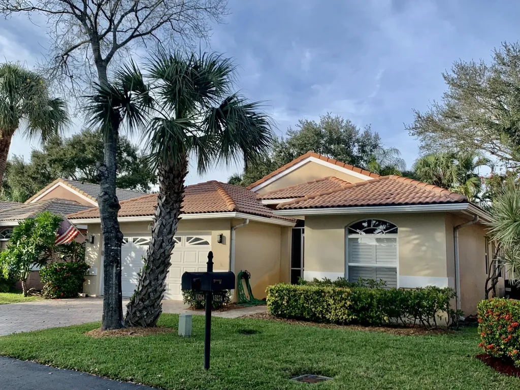 13264 Royale Sabal Court Delray Beach FL 33484