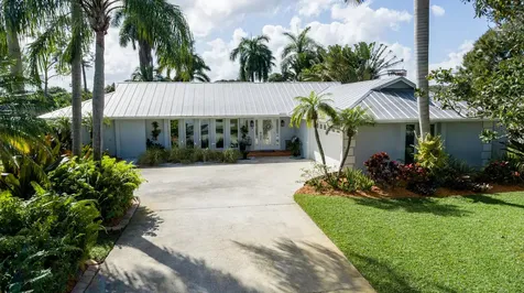 1540 NW Lakeside Trail Stuart FL 34994