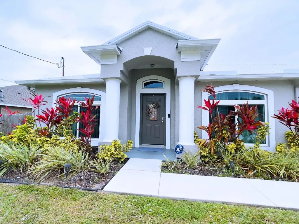 5787 NW Culebra Avenue Port St Lucie FL 34986