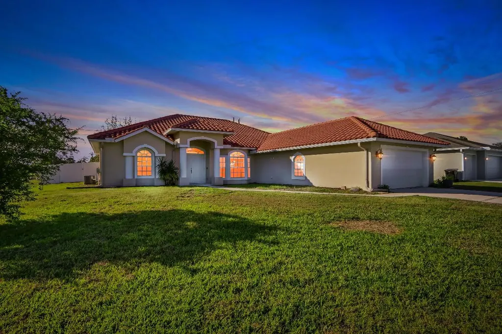 1232 SW Crost Avenue Port St Lucie FL 34953