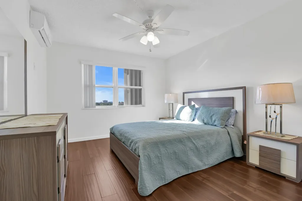 720 Orton Avenue Fort Lauderdale FL 33304