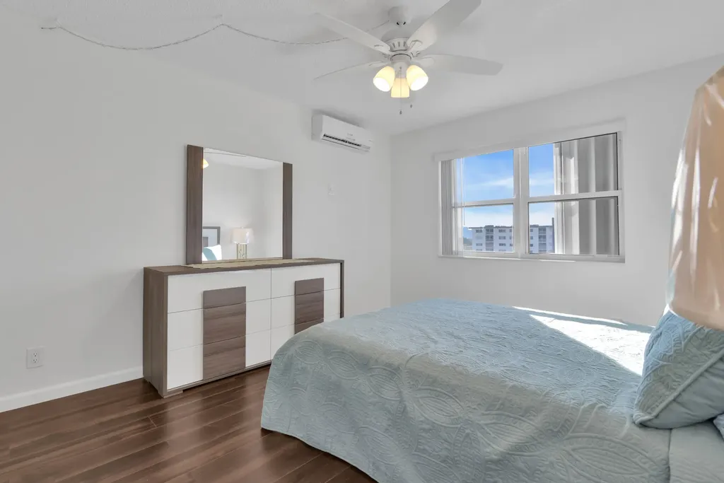 720 Orton Avenue Fort Lauderdale FL 33304