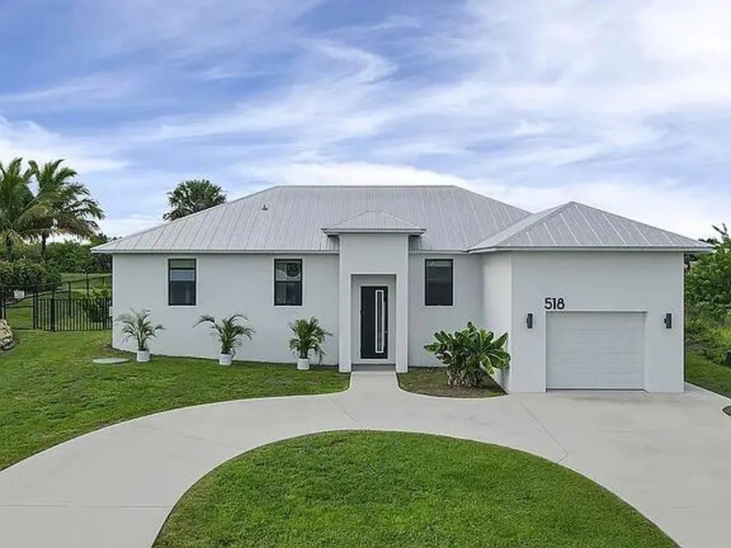 518 SW Aster Road Port St Lucie FL 34953