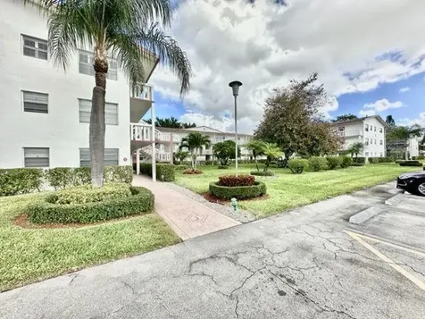 398 Fanshaw J Boca Raton FL 33434