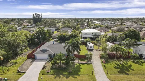 338 SW Grimaldo Terrace Port St Lucie FL 34984