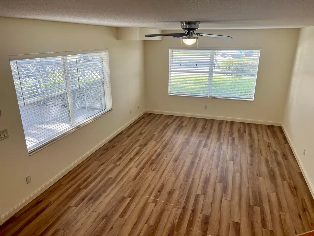 3119 Kingston Court West Palm Beach FL 33409