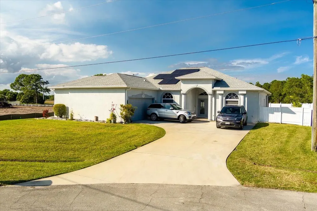 5837 NW Arley Court Port St Lucie FL 34986