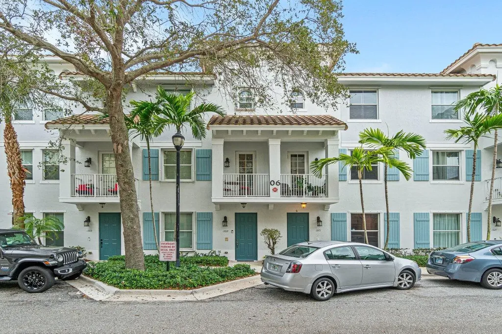 1309 Piazza Delle Pallottole Boynton Beach FL 33426