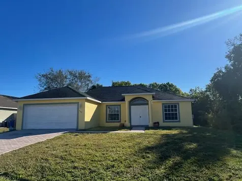 4643 SW Bachelor Street Port St Lucie FL 34953