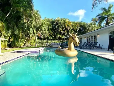 202 NE 8th Avenue Delray Beach FL 33483