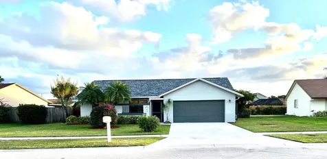 8450 Blue Cypress Drive Lake Worth FL 33467