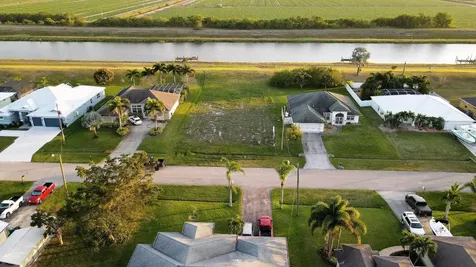 411 SW Kestor Drive Port St Lucie FL 34953