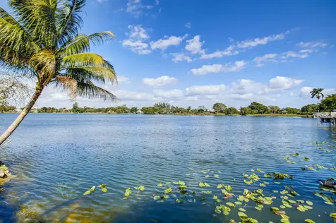 3908 NW 17th Terrace Oakland Park FL 33309