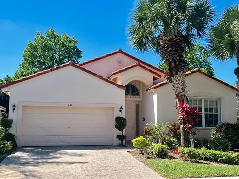 227 NW Chorale Way Port St Lucie FL 34986
