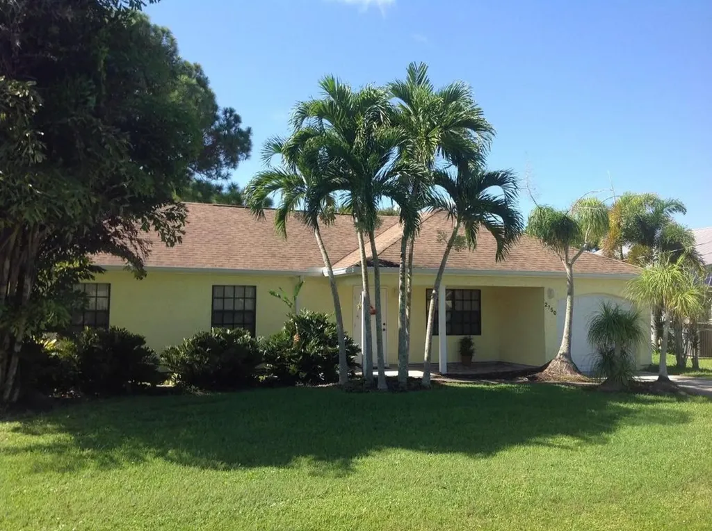 2750 SE Ibis Avenue Port St Lucie FL 34952