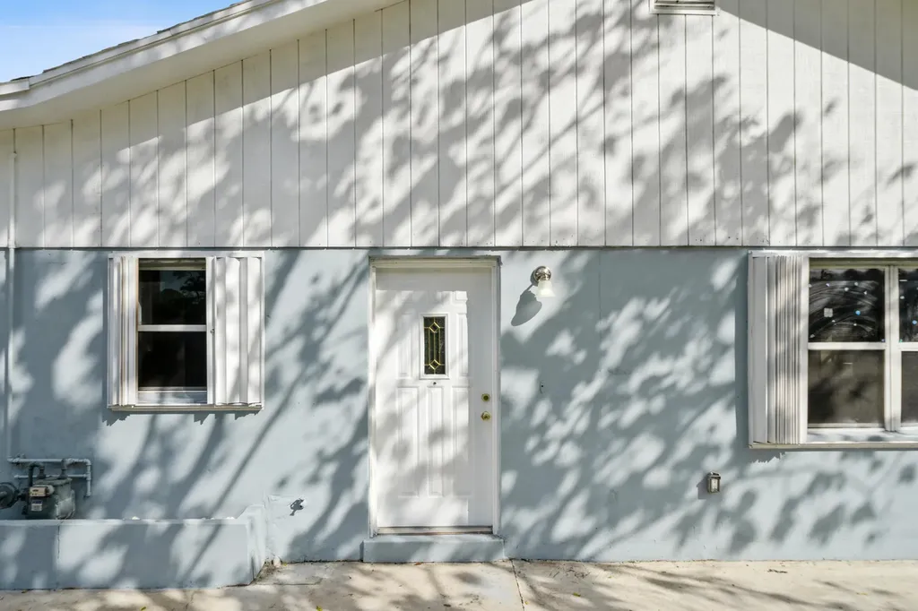 302 N 32nd Street Fort Pierce FL 34947