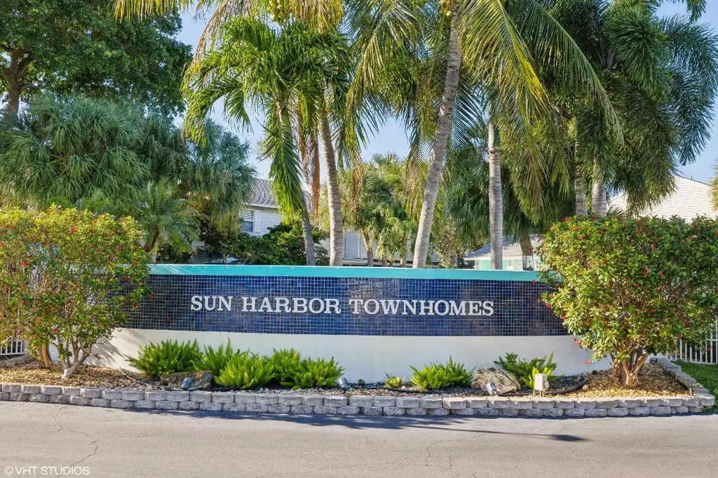 2859 NE 15th Street Pompano Beach FL 33062