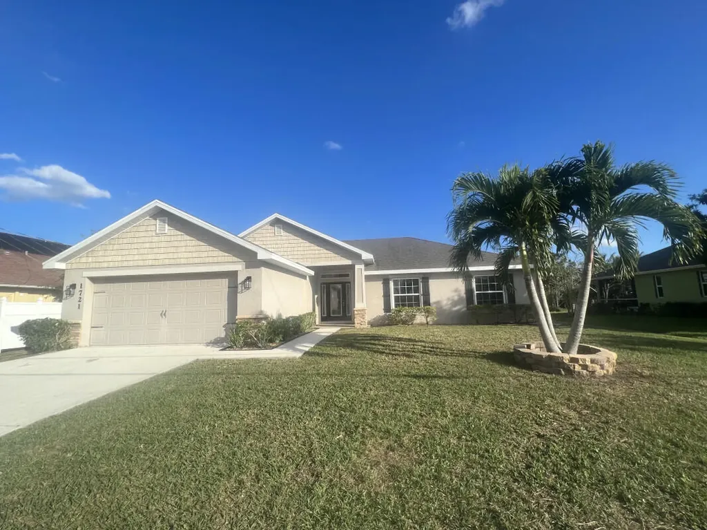 1721 SW Southworth Terrace Port St Lucie FL 34953