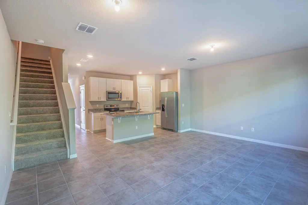3569 San Bernardino Way Palm Springs FL 33461
