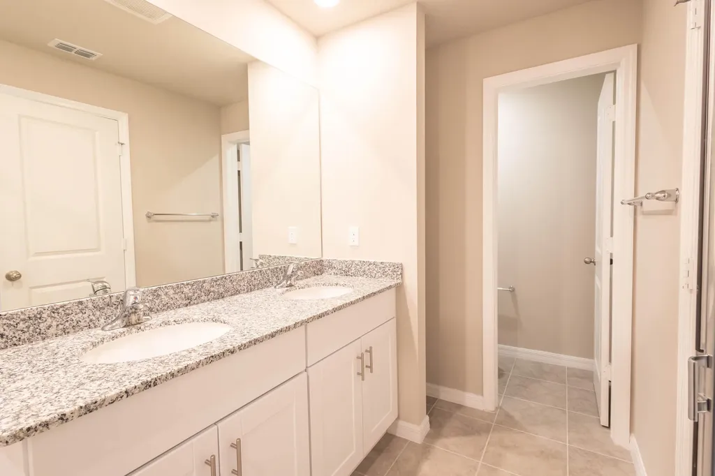 3569 San Bernardino Way Palm Springs FL 33461