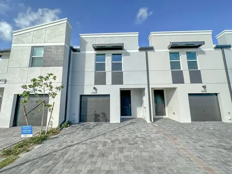 3569 San Bernardino Way Palm Springs FL 33461