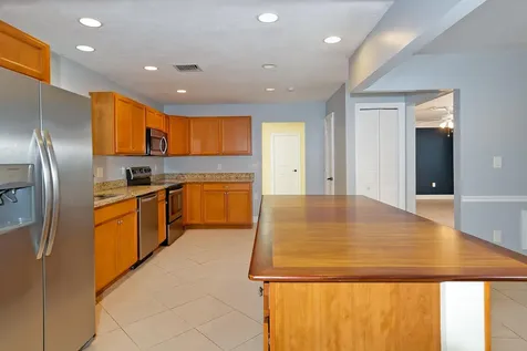 412 SE Seabreeze Lane Port St Lucie FL 34983
