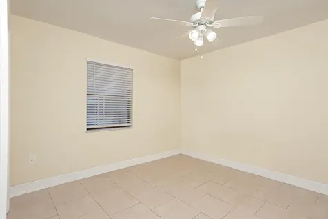 412 SE Seabreeze Lane Port St Lucie FL 34983