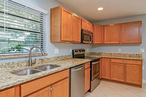 412 SE Seabreeze Lane Port St Lucie FL 34983