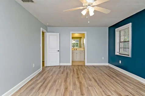 412 SE Seabreeze Lane Port St Lucie FL 34983