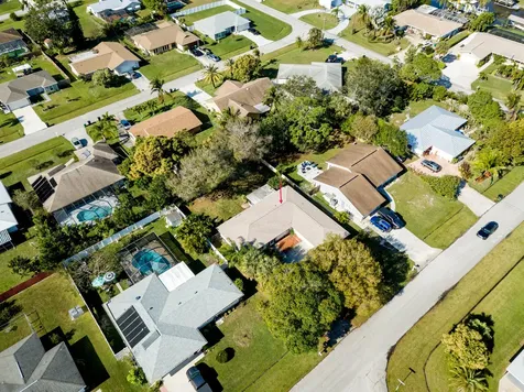 412 SE Seabreeze Lane Port St Lucie FL 34983
