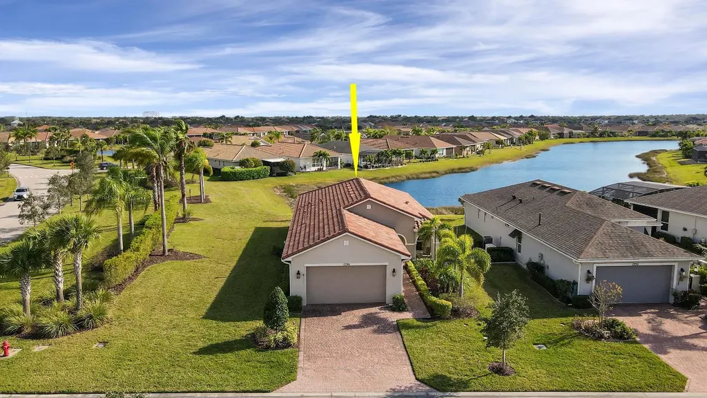 12301 SW Silverwood Avenue Port St Lucie FL 34987