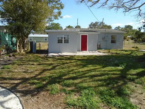 2405 3rd Avenue Avenue SE Vero Beach FL 32962