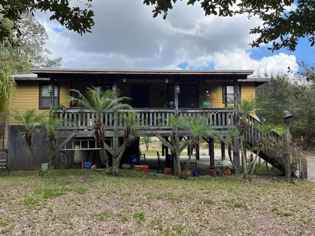 7730 94th Court Vero Beach FL 32967
