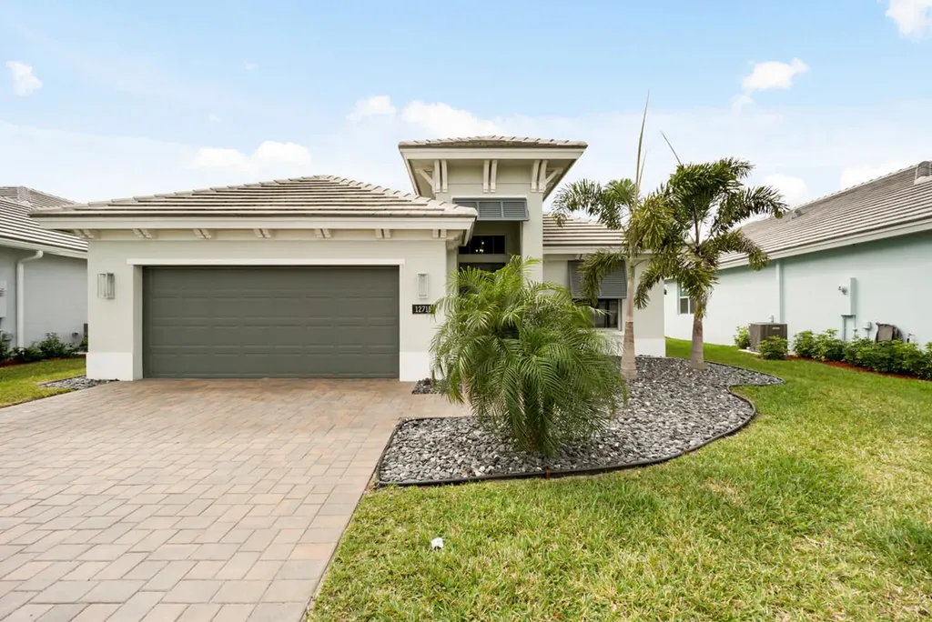 12711 SW Sunrise Lake Terrace Port St Lucie FL 34987