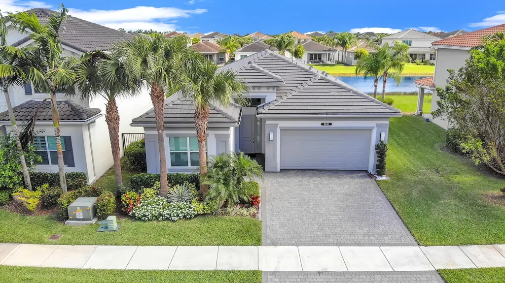 9918 Steamboat Springs Circle Delray Beach FL 33446