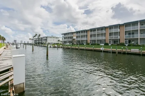 124 Shore Court North Palm Beach FL 33408