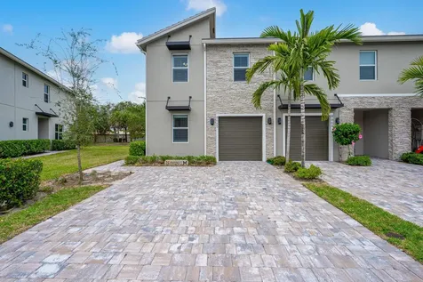 8665 Via Mar Rosso Lake Worth FL 33467