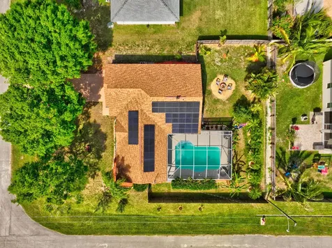 2197 SW Race Road Port St Lucie FL 34953