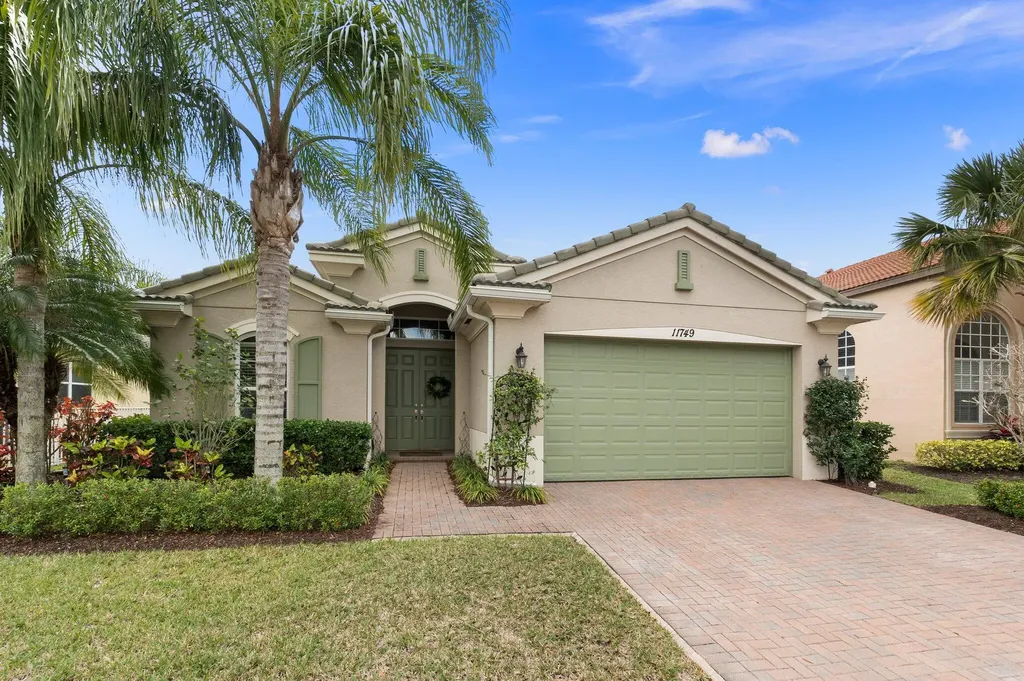 11749 SW Bennington Circle Port St Lucie FL 34987