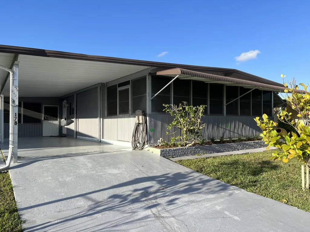 4421 Lady Beverlee Court S Boynton Beach FL 33436