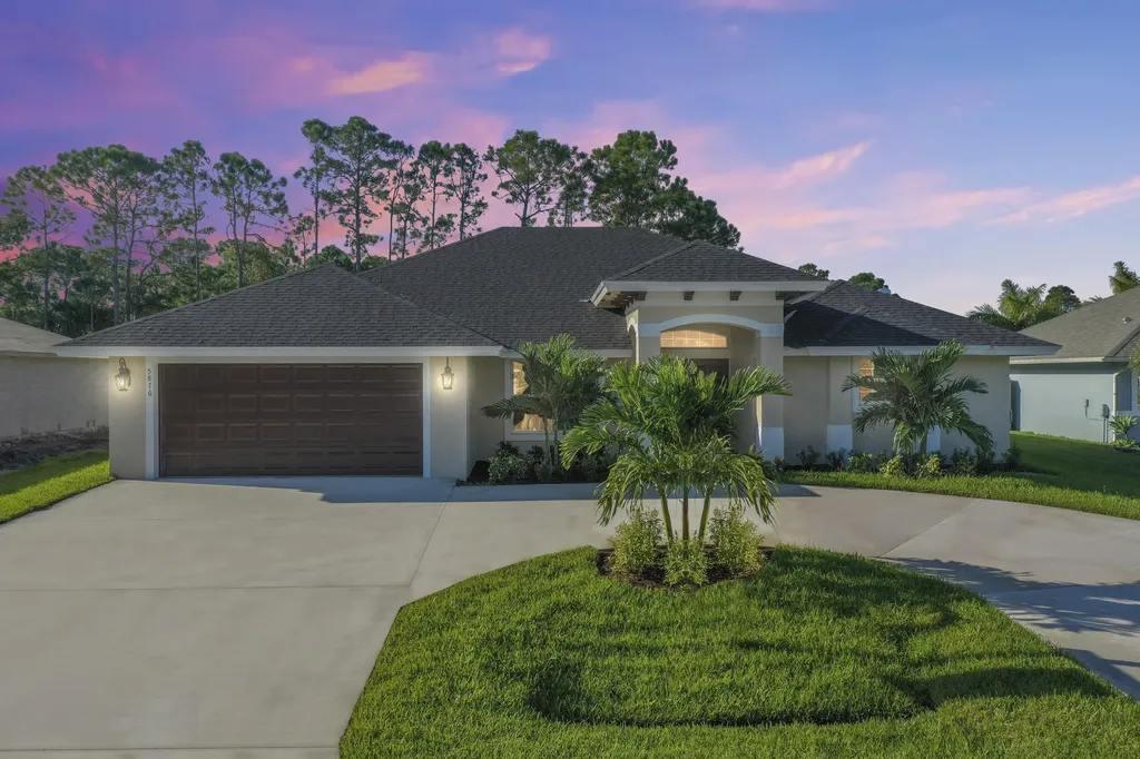 5876 NW Leghorn Avenue Port St Lucie FL 34986