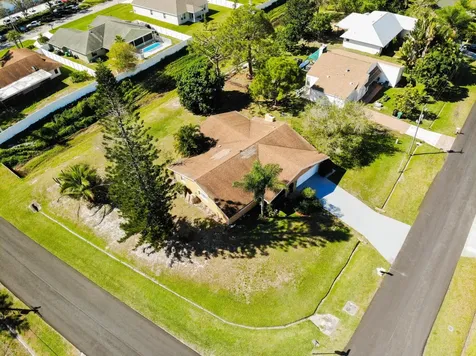102 SW Crescent Avenue Port St Lucie FL 34984