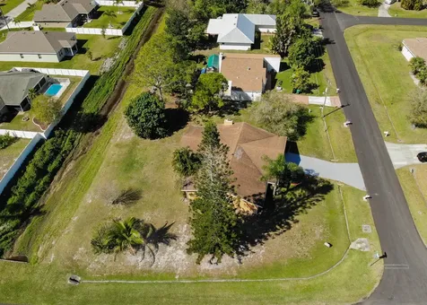 102 SW Crescent Avenue Port St Lucie FL 34984