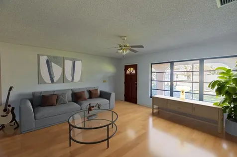 102 SW Crescent Avenue Port St Lucie FL 34984