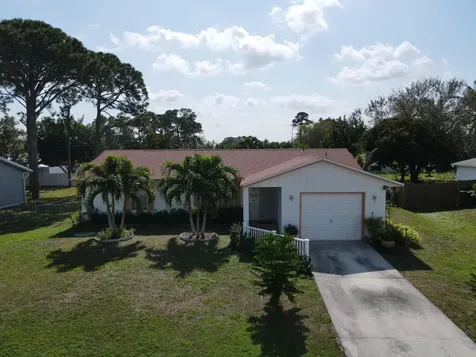 338 SE Husted Terrace Port St Lucie FL 34983