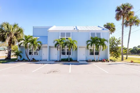 804 Shorewinds Drive Hutchinson Island FL 34949