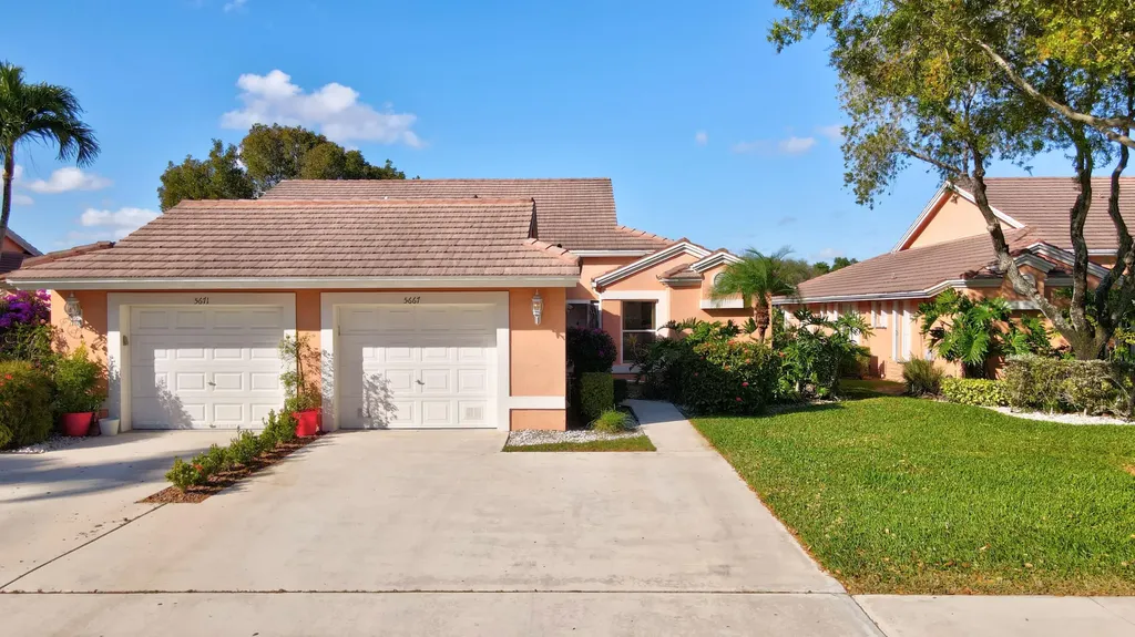 5667 Royal Lake Circle Boynton Beach FL 33437